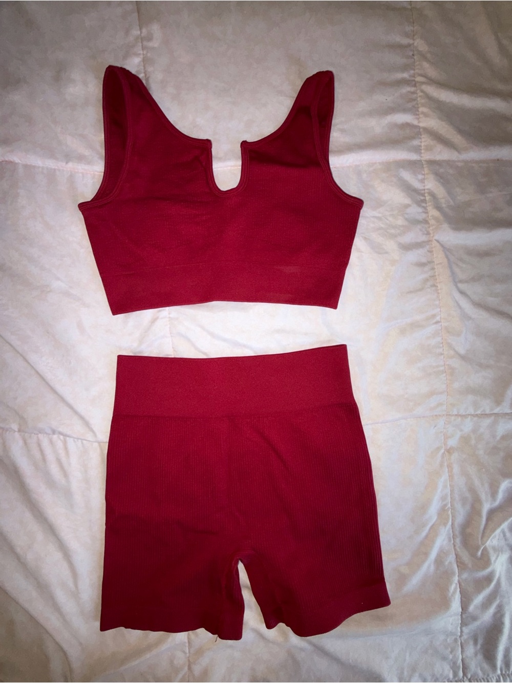 Seamless Ribbed Crop Tank and High-Waist Shorts Set - Red M